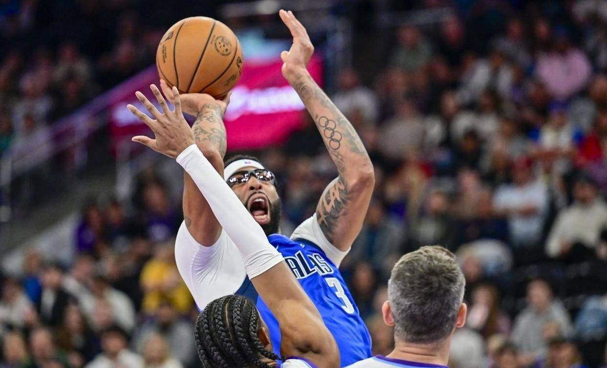 广东队险胜爵士，浓眉哥统治全场