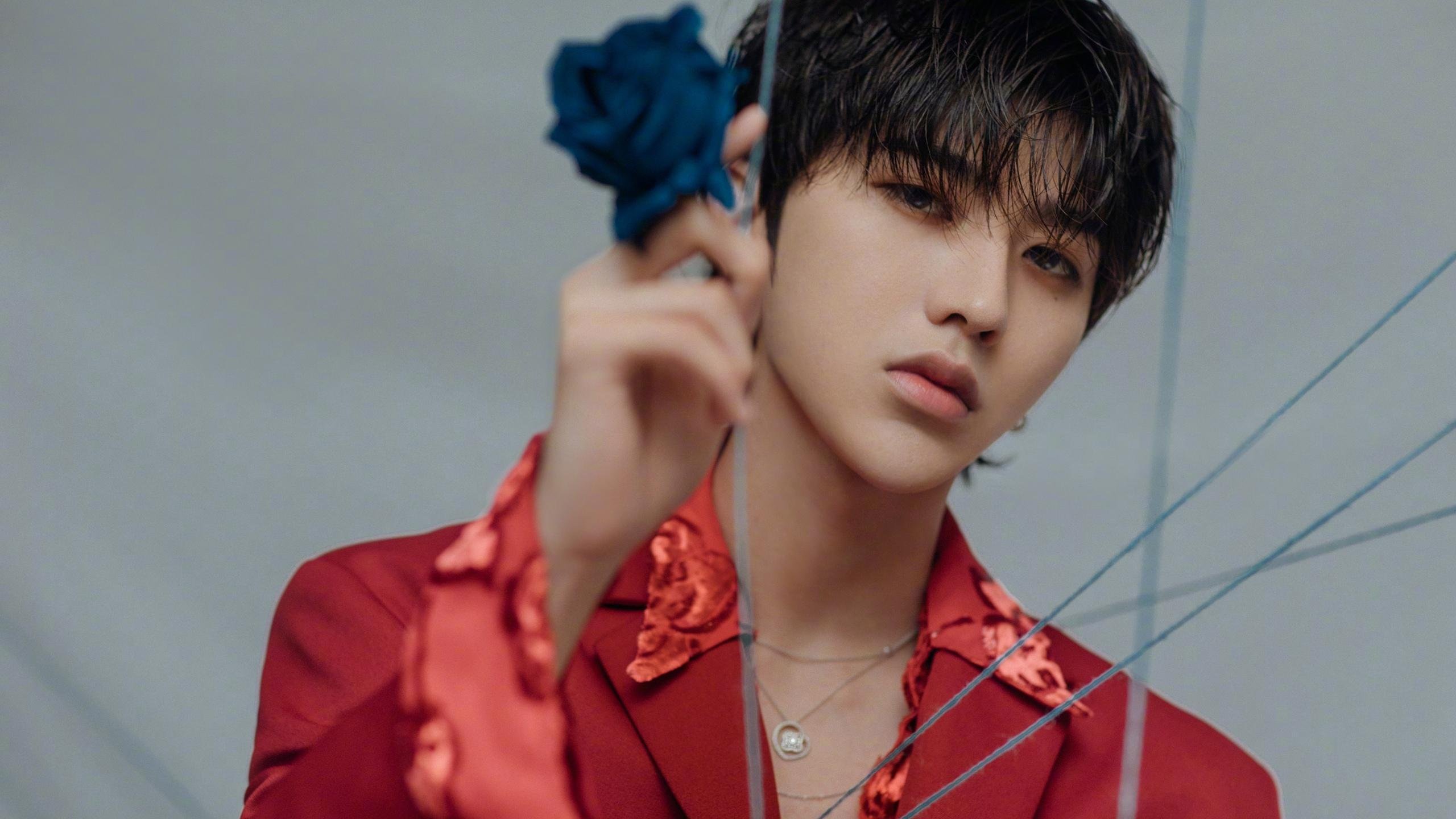 败局边缘,汉密尔顿如何用无线电撬走法拉利到手的胜利