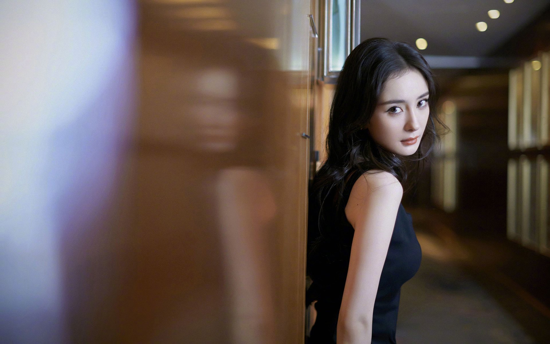 引擎轰鸣与终场哨响，深圳上演篮球街道赛奇迹