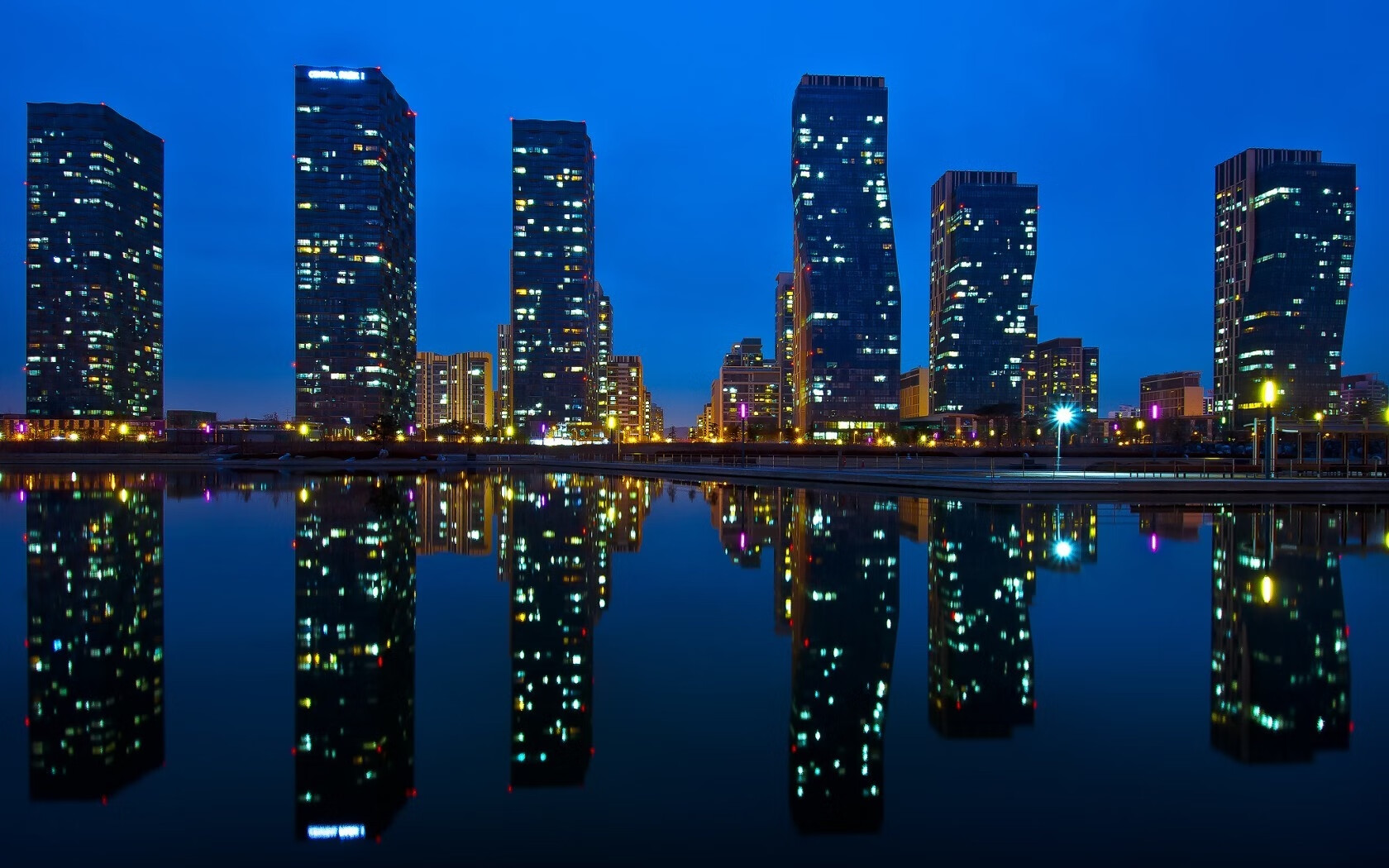 爱游戏下载-静默的暴君，那个让喧嚣联盟失声的夜晚