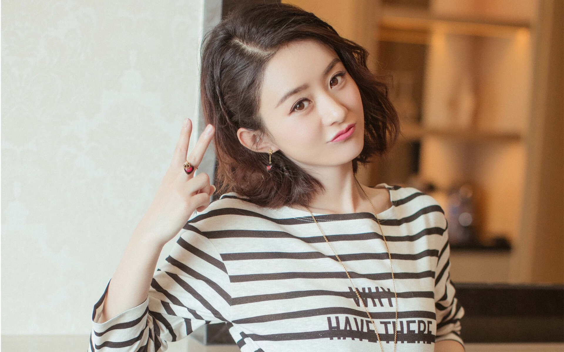 当老鹰放弃巨人，当班凯罗主宰中场—体育世界的非典型胜利法则